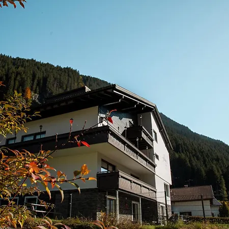 Apartment Haus 4 Montafon By Pferd Auf Wolke Gaschurn
